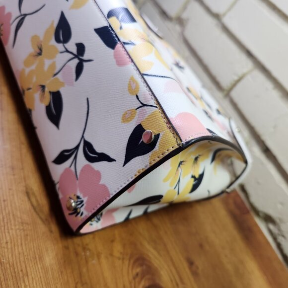 Like New Kate Spade New York Staci Floral Shoulder Bag Purse - Picture 13 of 15